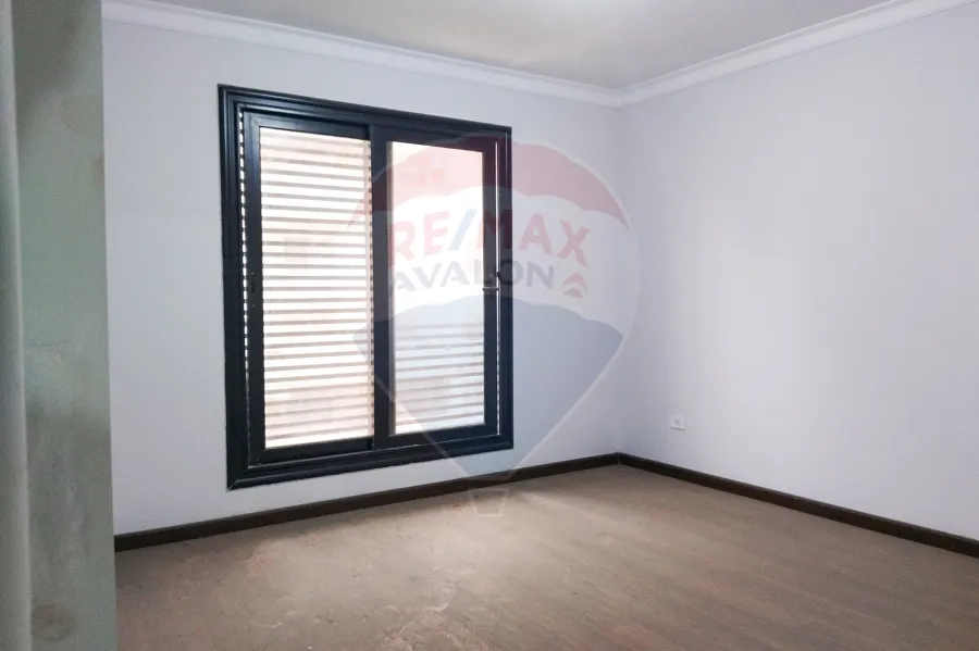Apartment For Rent 223 m Louran (Abd Elsalam Aaref St.)
