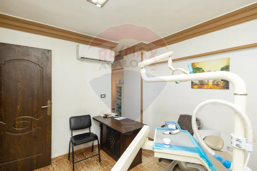 ميزان إداري للبيع 220 م سيدي بشر(ش محمد نجيب)