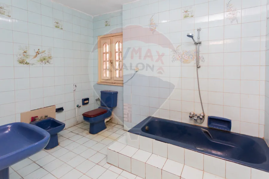 شقة للايجار 400 م سبورتنج (ش بورسعيد)