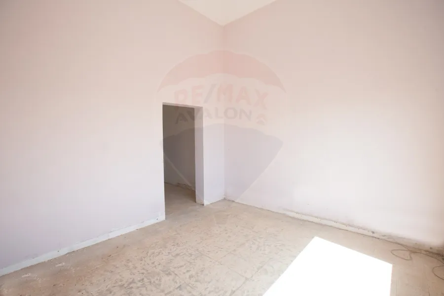 فيلا توين هاوس للبيع 419 م كينج مريوط (كومباوند اليكس ويست - فيو البحيرة)