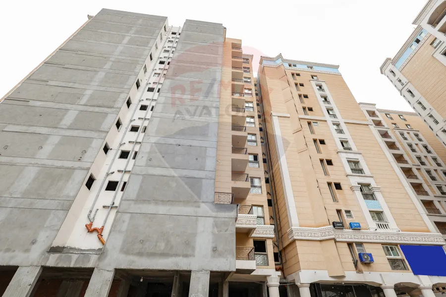 شقة للبيع 132 م السيوف (كمباوند جميلة سيتى - ش جميلة أبو حريد)