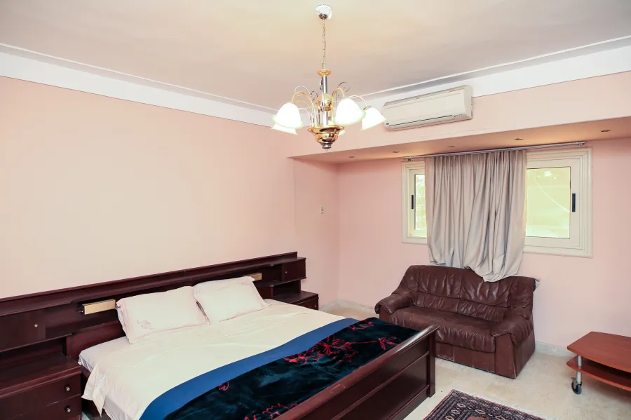 دوبلكس للبيع 500م سبورتنج - خطوات من ش أبو قير