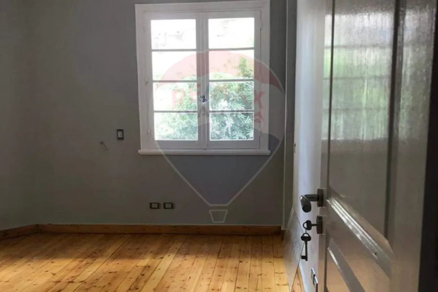 ميزان للبيع 165 م وابور المياه (متفرع من ميدان زويل)