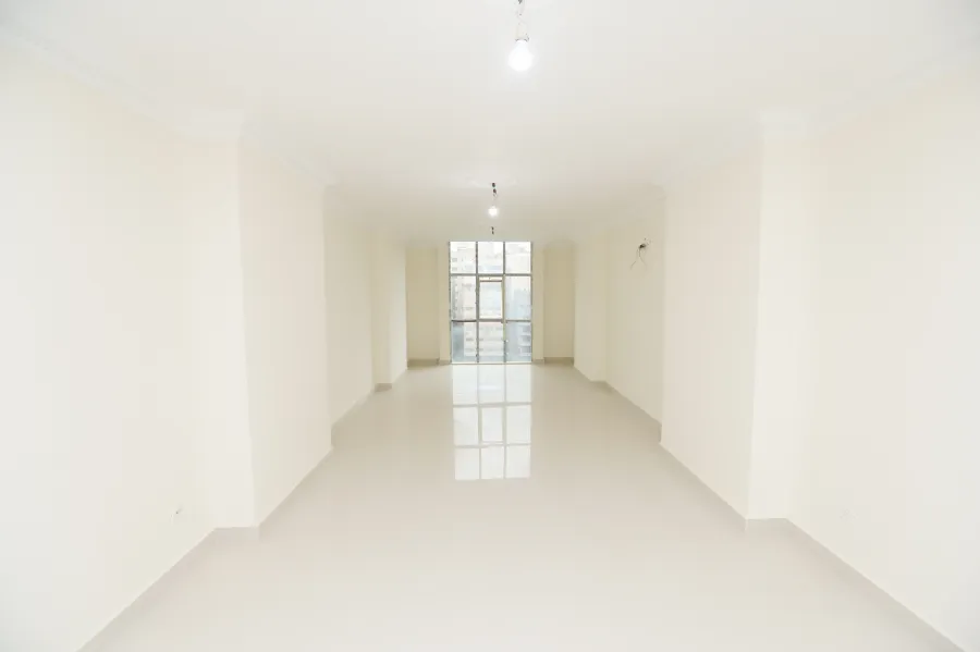 شقة للبيع 210م سموحة (ش مسجد ناصر) -