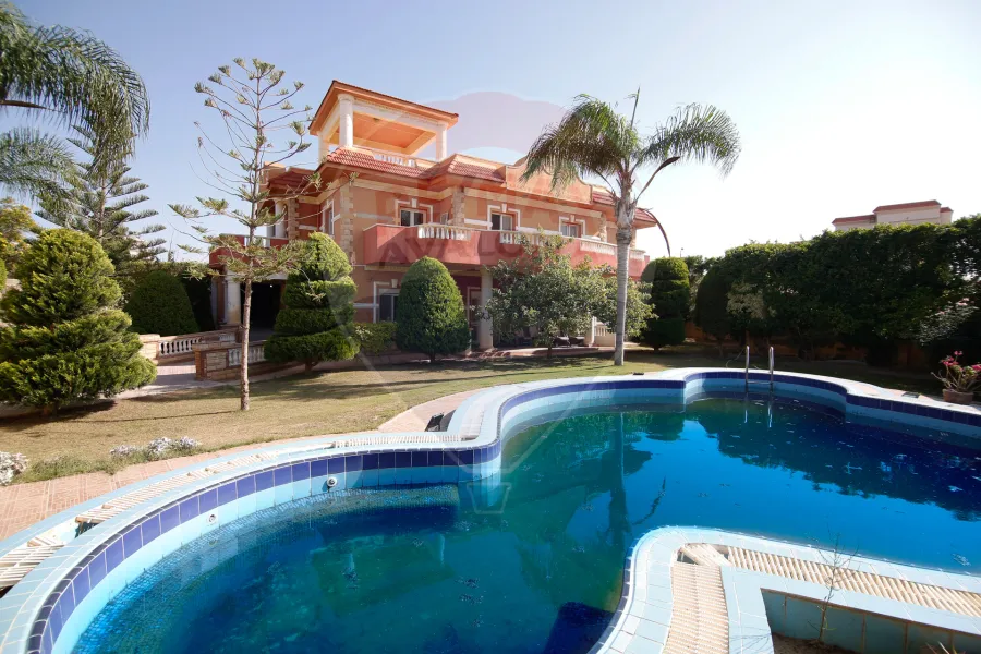 Villa for sale 1,650 m King Mariout (106 st)