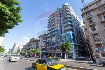 شقة للبيع 172 م الابراهيميه ( ش ابو قير مباشره )