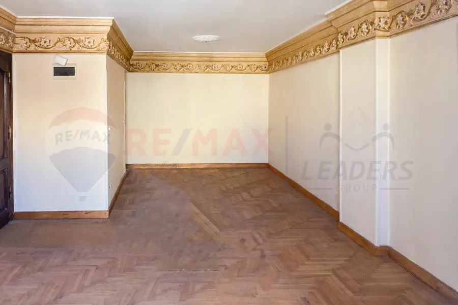 Apartment for sale 150 m Tharwat (Abdel Moneim Al Dalil St.)