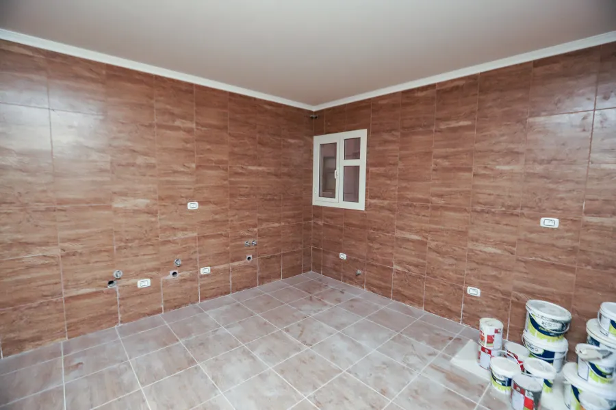 Apartment For Sale 300 m Smouha (Fawzi Moaaz St.- Seif Building)