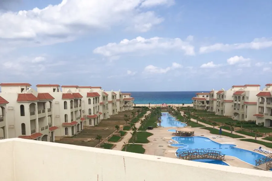 شالية بروف للبيع (لاسيرينا) - 110 م