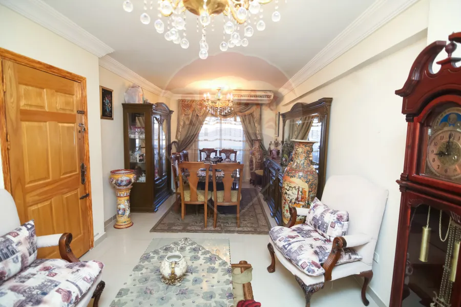 Apartment for sale 125 m Cleopatra (Steps from the sea)