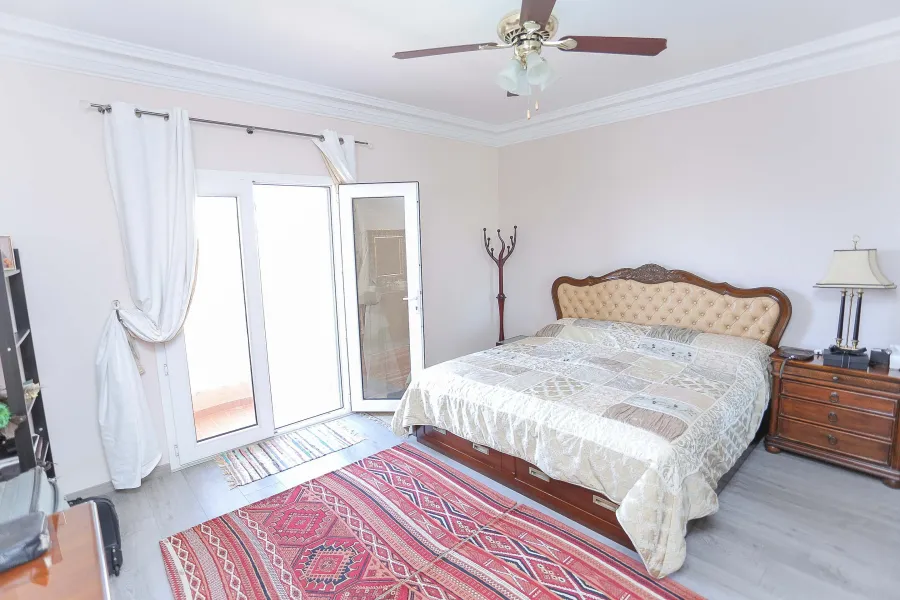 فيلا مستقلة للبيع 627 م بكينج مريوط  (بكومباوند العروبة)