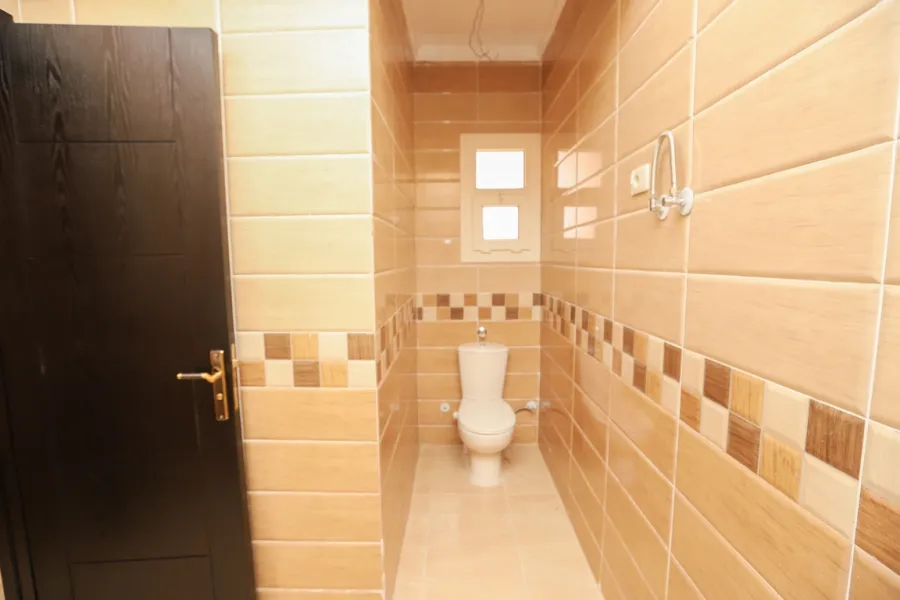 فيلا للبيع 205م الساحل الشمالى (قريه روزانا - خطوات من البحر)