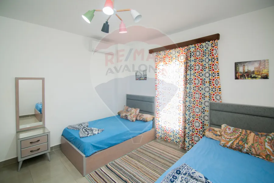 Chalet for sale (Amwaj - Sidi Abdelrahman) 120 m