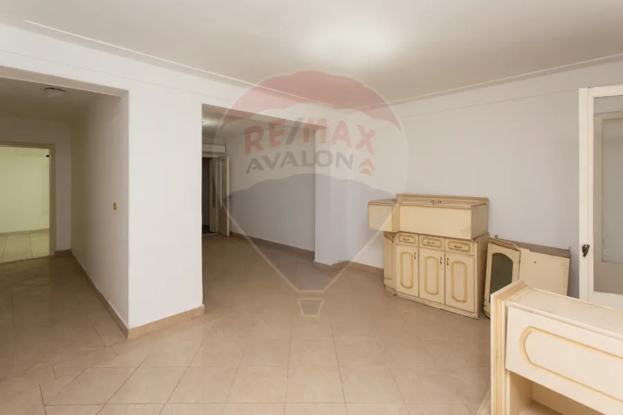 Apartment for sale 145 m Glim (Hadaya Pasha St.- Steps from the sea)