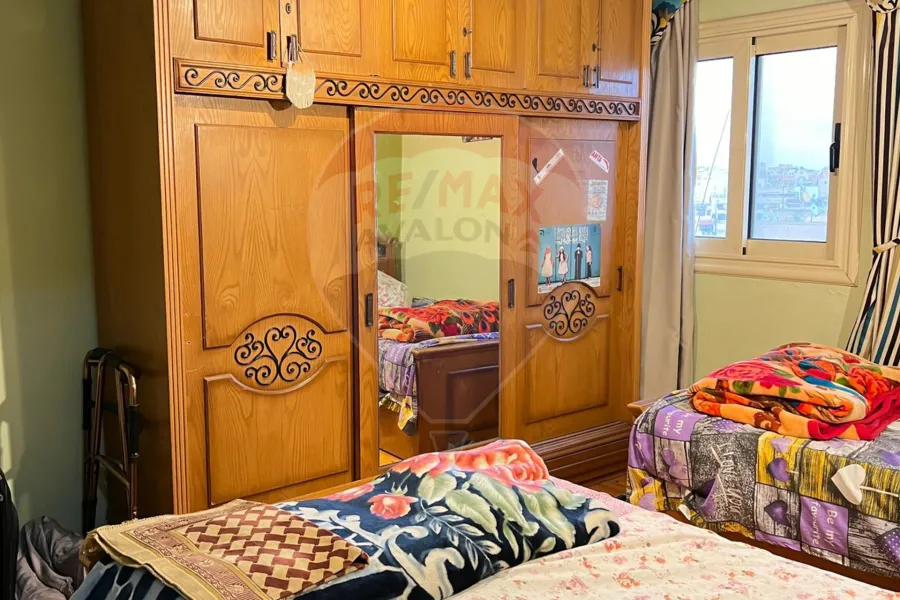 شقة  للبيع 126م  مصطفي كامل (مساكن الضباط)