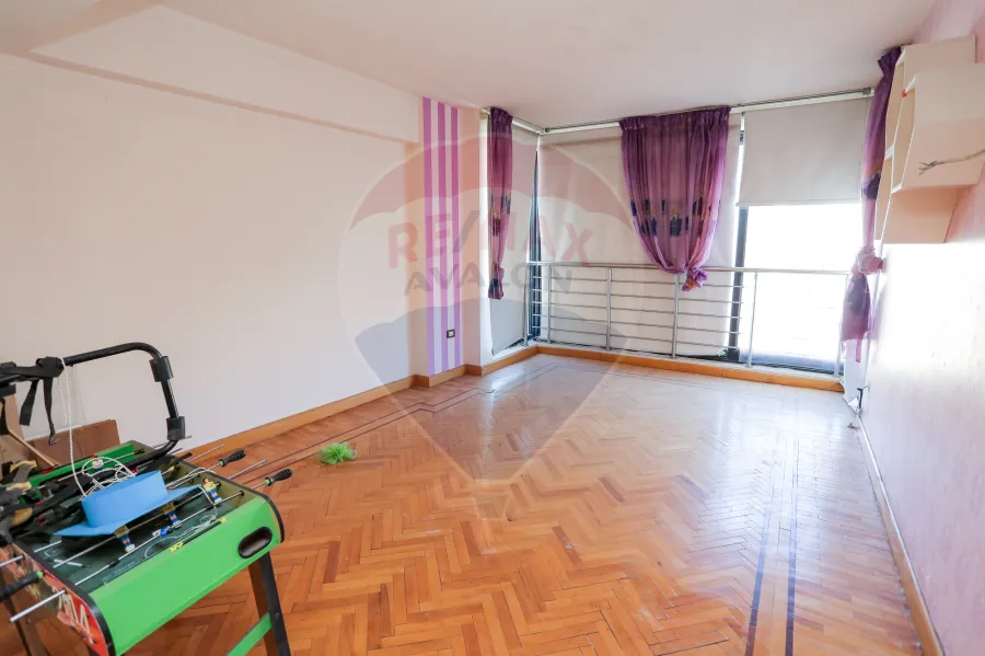 Apartment for sale 201 m Smouha (Continental Palace-Tut Ankh Amun St.)