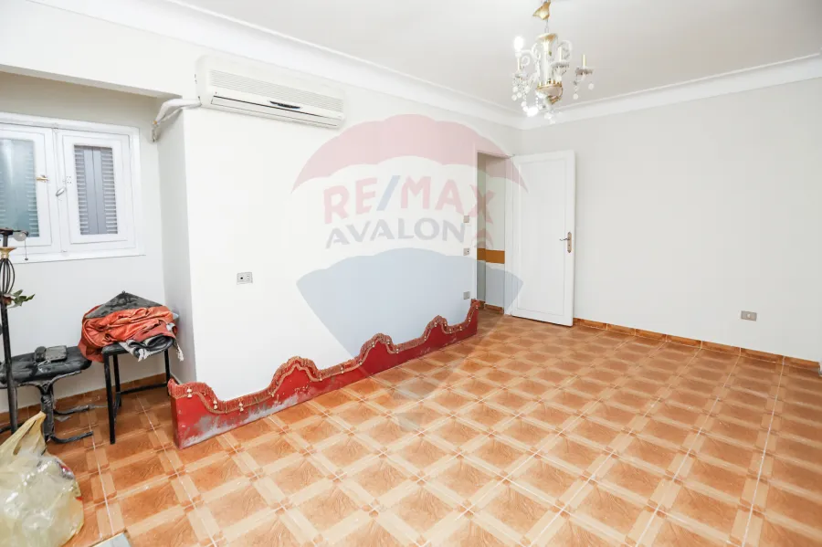 Penthouse For Sale 138 m Miami ( Gamal Abd El Nasr st )