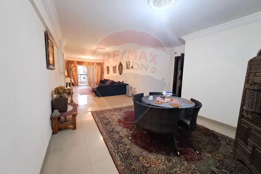apartment For sale 200 m Elebrahimia (next to Fathallah)