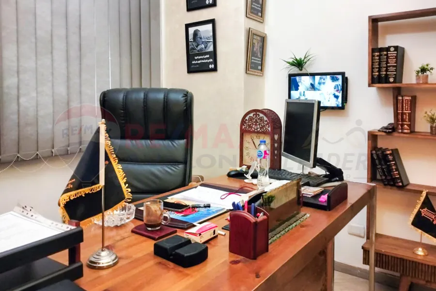 Administrative headquarters for sale, 120 m Gleem (Mostafa Maher St.)