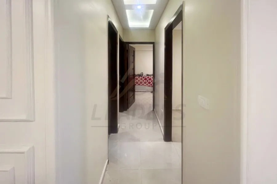 شقة للبيع 120 م محرم بك (كومباوند سما ريزيدنس)