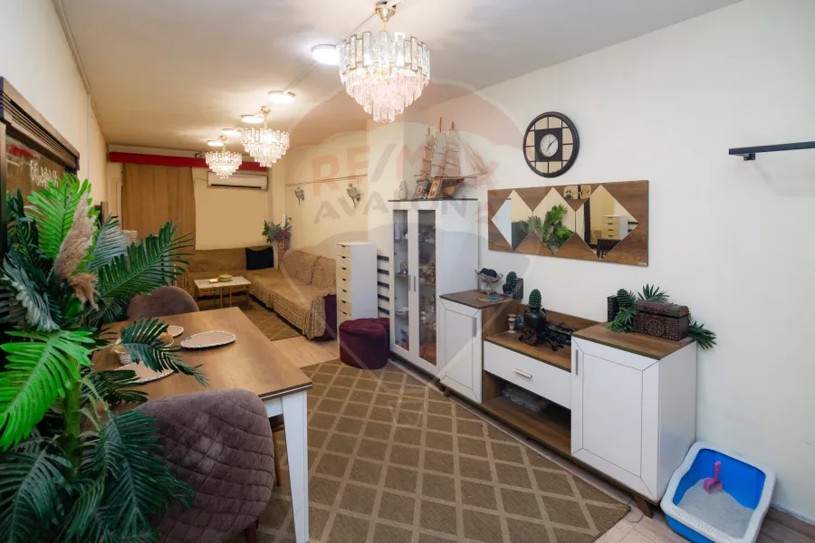 شقة للبيع 115 م كامب شيزار (ش جورج أبيض)