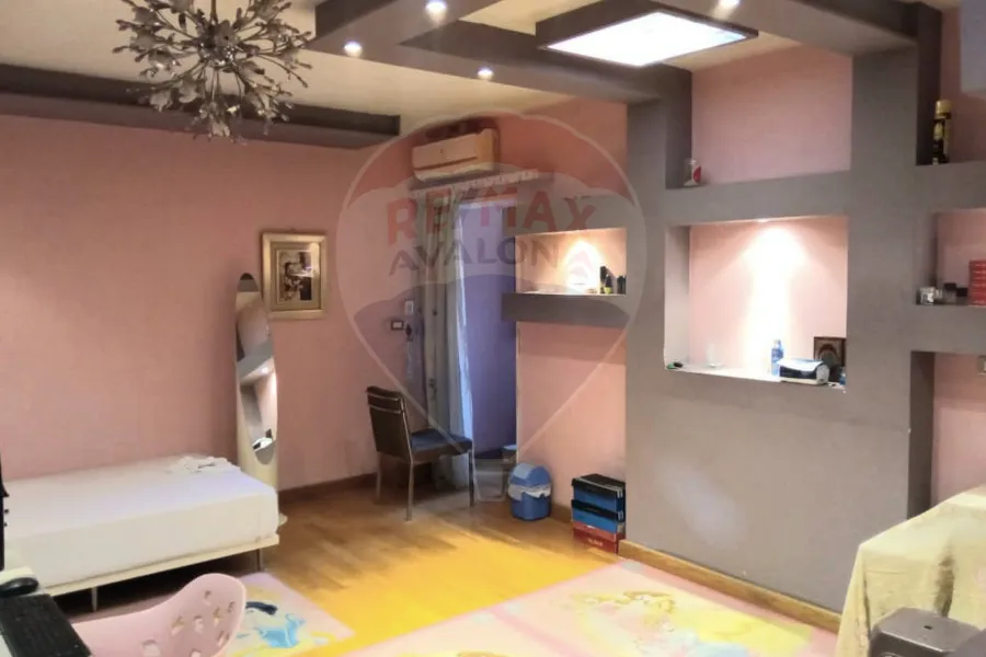 Apartment for sale 210 m Bulkeley (Dr. Borji St.)