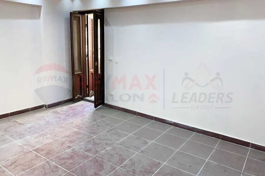 Apartment for sale 100 m Gleem (branched from Abu Qir St.)