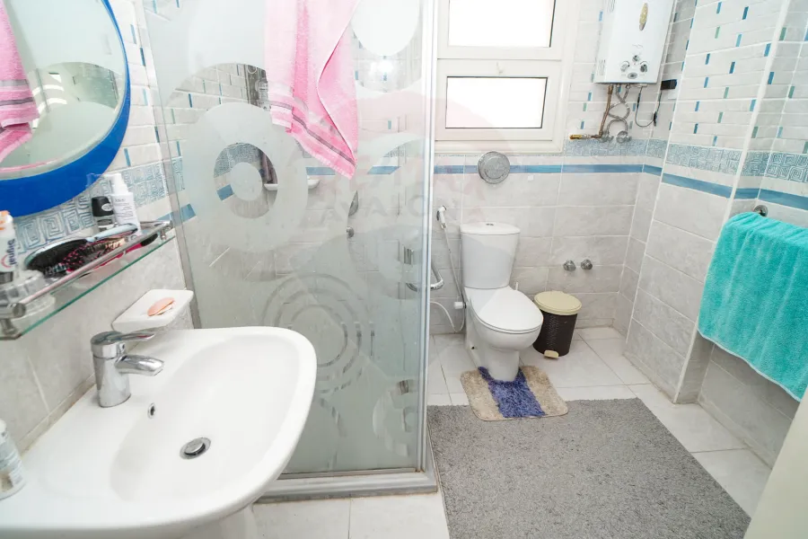 فيلا مستقلة للبيع 701 م كينج مريوط (كومباوند اليكس ويست)