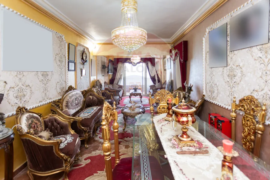 Apartment for sale 140 m Al-Assafra (Directly on the sea)