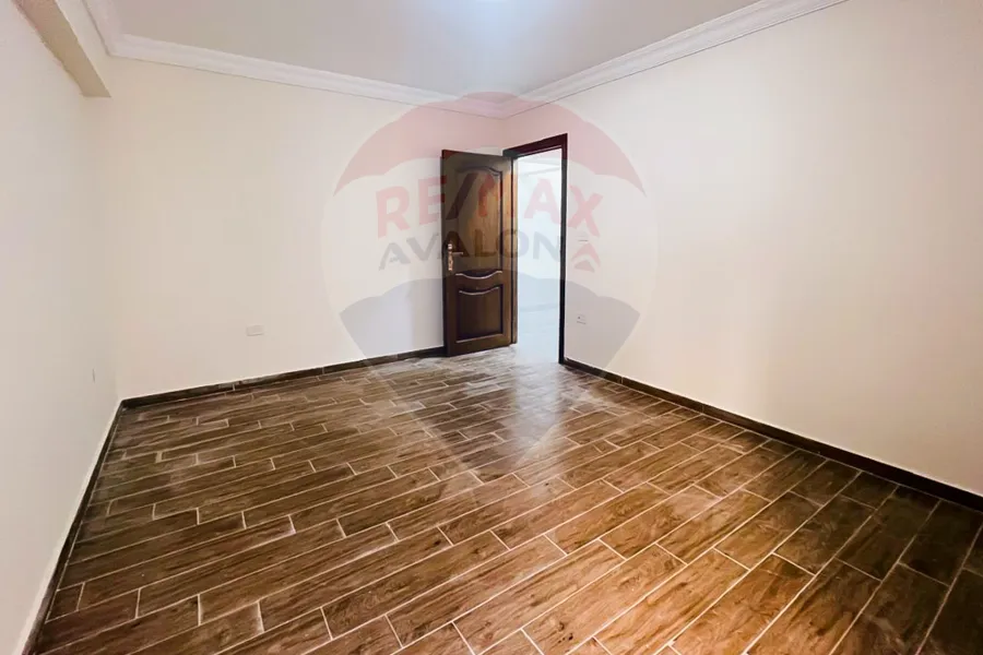 شقة للايجار 175 م سابا باشا (ش أبو قير)