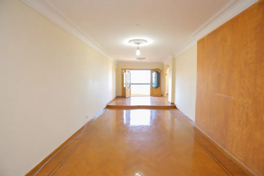 Apartment For Rent 205m Laurent (Behind Mansour Palace)