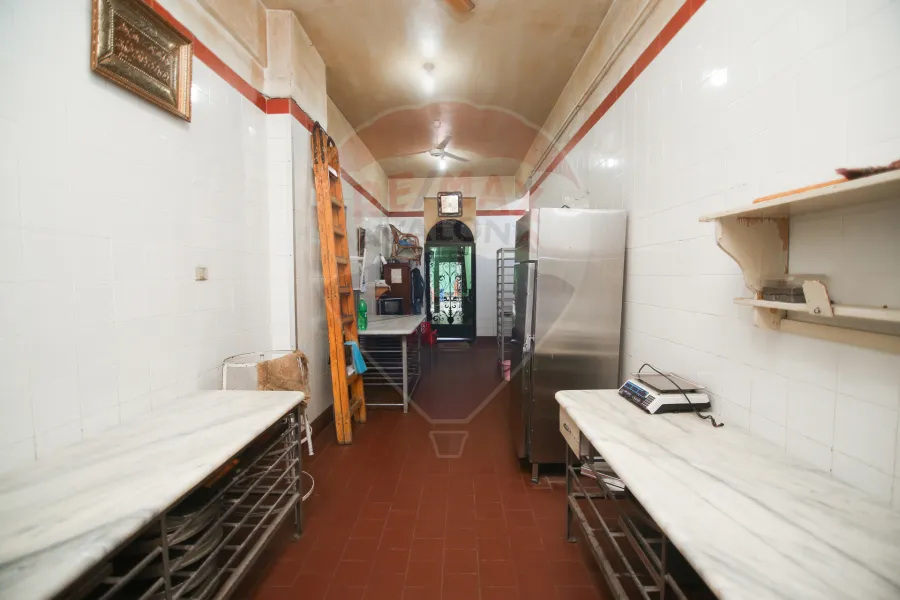 محل للبيع 124 م (ش جلال الدين الدسوقي)