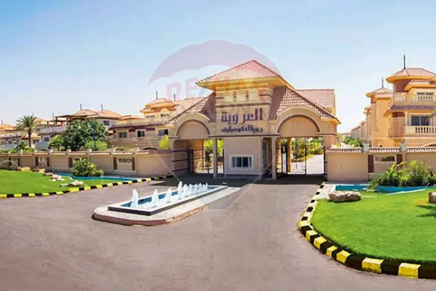 فيلا للبيع 1,113 م كينج ماريوط ( العروبه رويال )