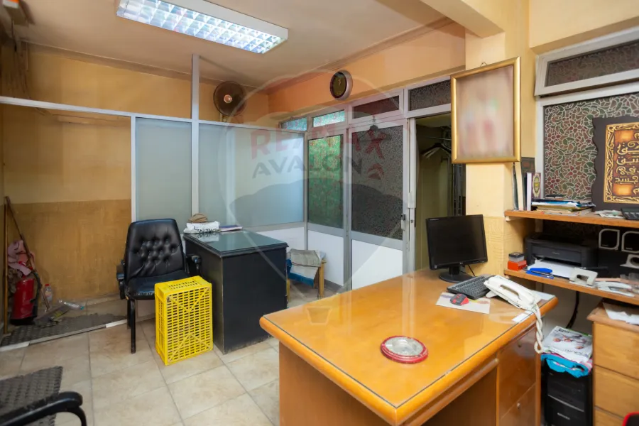 مقر إداري للبيع 600 م ميامي (متفرع من ش اسكندر ابراهيم)