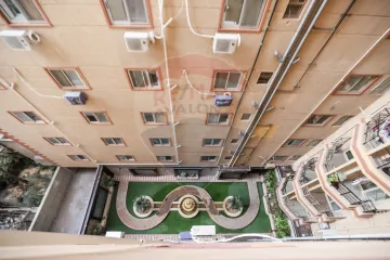 شقة  للإيجار 185 م كفر عبده (شارع سانت جينى)