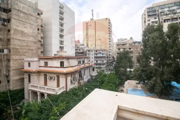 شقة دوبلكس للبيع 500 م جليم (خطوات للترام و ش أبوقير)