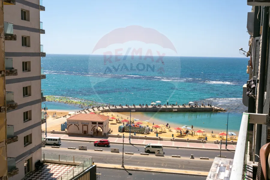 شقة للبيع 150 م العصافرة بحري (بجوار فندق الورده البيضاء)