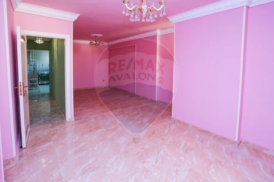 Apartment for sale 130 m Elebrahmia (Beside to Sporting club)