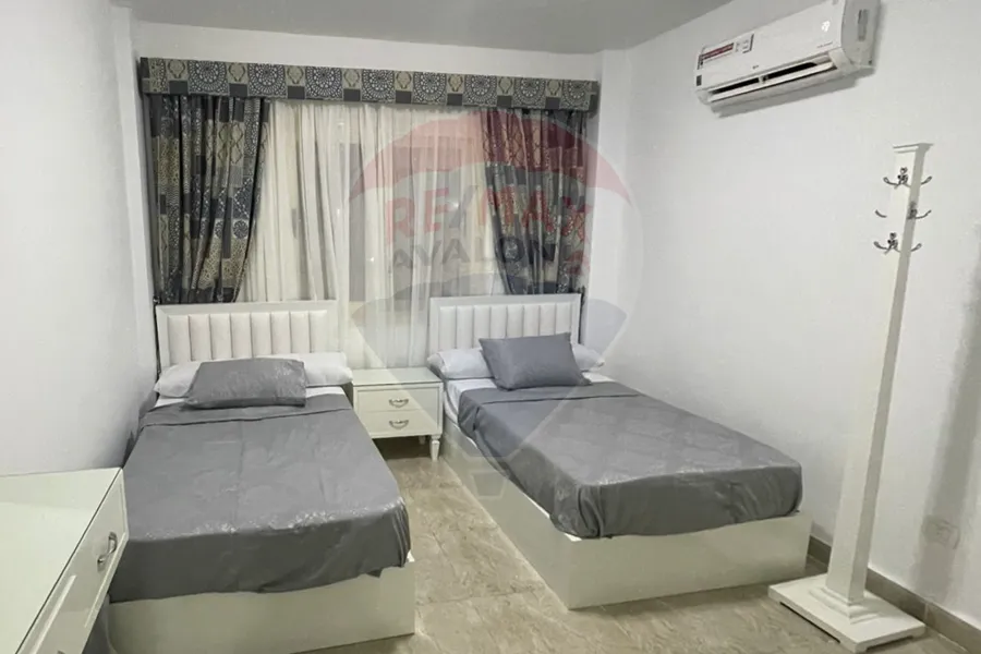 فيلا ستاند الون للبيع (ستيلا هايتس - سيدي عبد الرحمن) 285 م