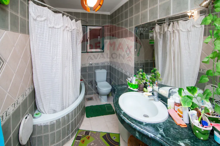 Apartment for sale 165 m Smouha (Edmond Fremont St.)