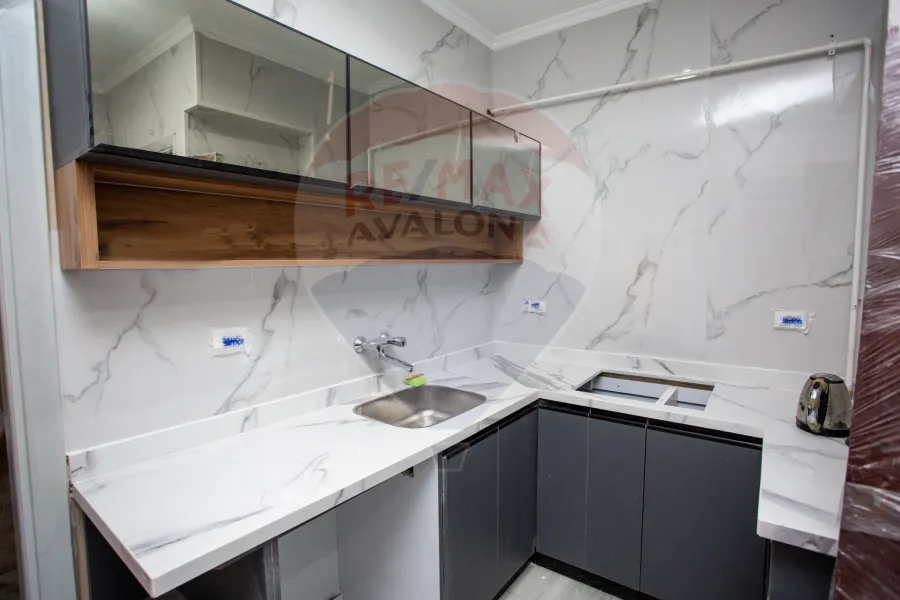 Duplex apartment for sale 255 m Smouha (next to Al-Nasr Club - near Pharos University)