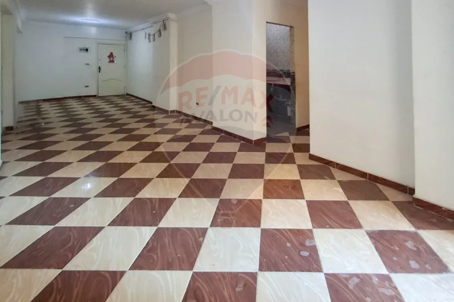 شقة للبيع 135 م سيدي بشر (خطوات من ش العيسوي)