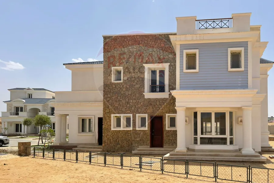 قصر للبيع القاهرة الجديدة (ماونتن فيو - اي سيتي)