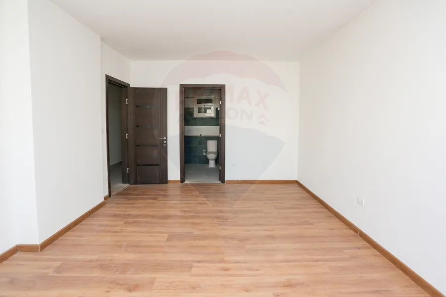 Apartment for rent 228 m Smouha (Fawzy Moaaz st)