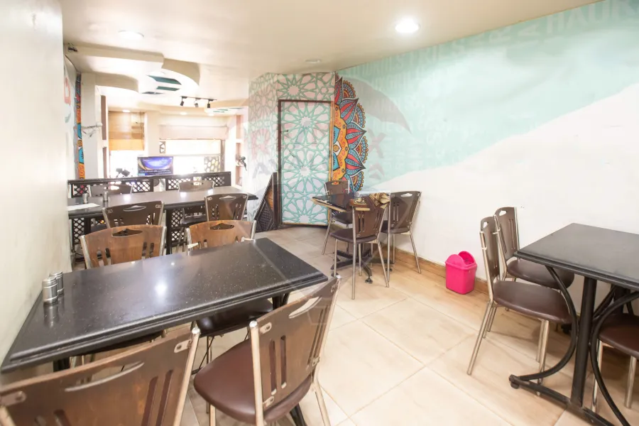 محل للبيع  100 م ميامى (شارع 45 الرئيسى)