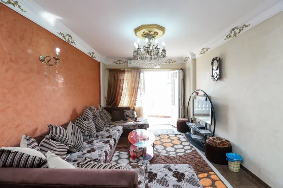 شقة للبيع 160م محرم بيك