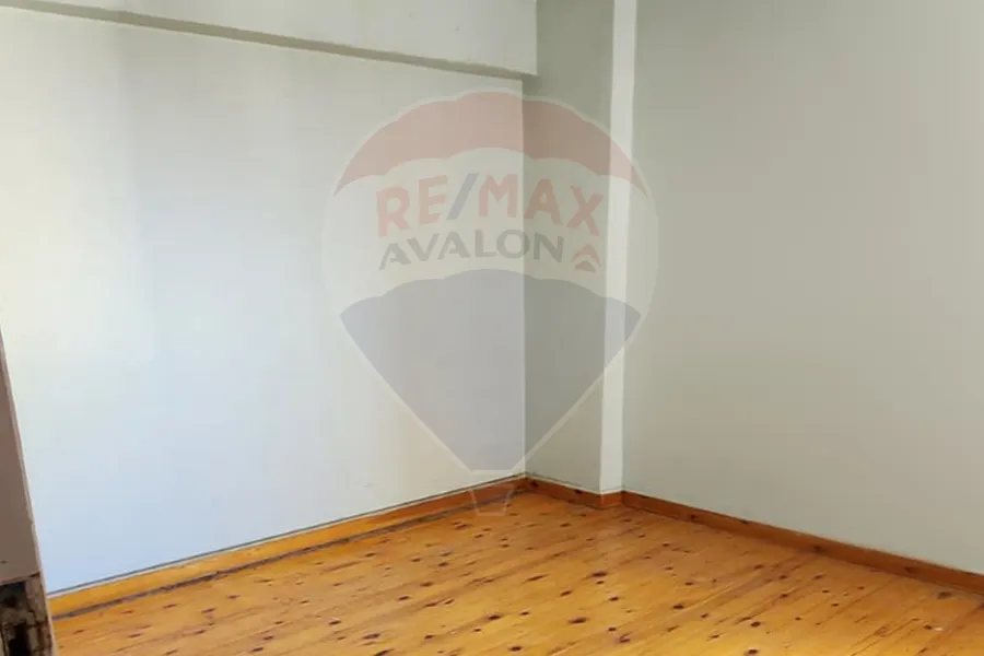 Apartment for rent 170 m Azarita (In front of the Faculty of Medicine)