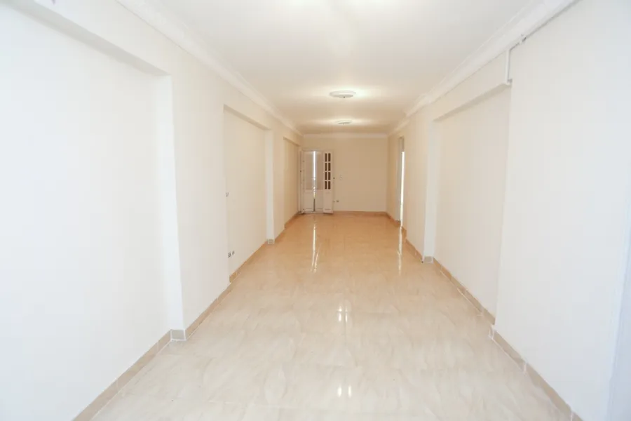 شقة للبيع 140م سيدي بشر- ترام