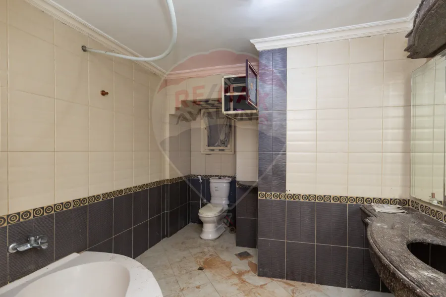 Apartment for sale 120 m Stanley (EL-Gesh Road)