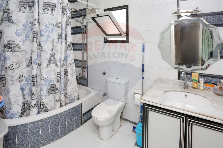 شقة للبيع 130 م الابراهيمية (ش ممفيس خطوات من الترام )